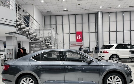 Skoda Superb III рестайлинг, 2021 год, 2 650 000 рублей, 5 фотография