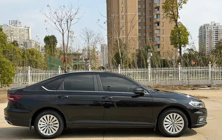 Volkswagen Lavida, 2021 год, 1 150 000 рублей, 4 фотография