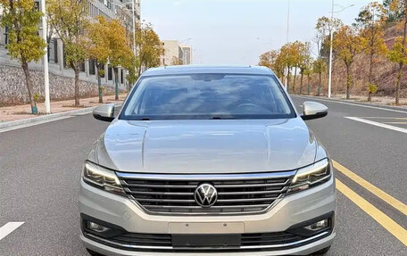 Volkswagen Lavida, 2022 год, 1 150 000 рублей, 2 фотография