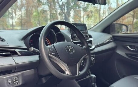 Toyota Yaris XP150 рестайлинг, 2022 год, 1 245 007 рублей, 13 фотография