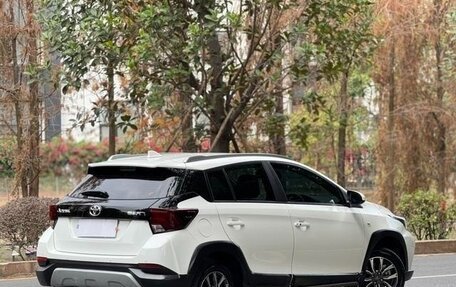 Toyota Yaris XP150 рестайлинг, 2022 год, 1 245 007 рублей, 7 фотография