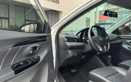 Toyota Yaris XP150 рестайлинг, 2022 год, 1 245 007 рублей, 11 фотография