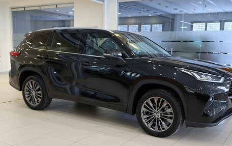 Toyota Highlander, 2025 год, 5 790 000 рублей, 5 фотография