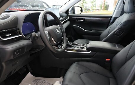 Toyota Highlander, 2025 год, 5 790 000 рублей, 10 фотография