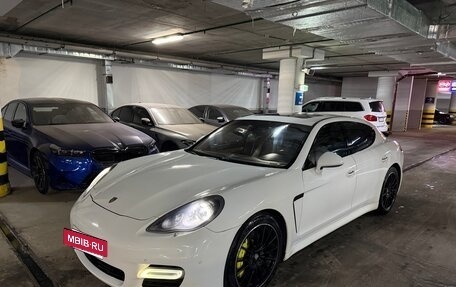 Porsche Panamera II рестайлинг, 2010 год, 2 300 000 рублей, 4 фотография