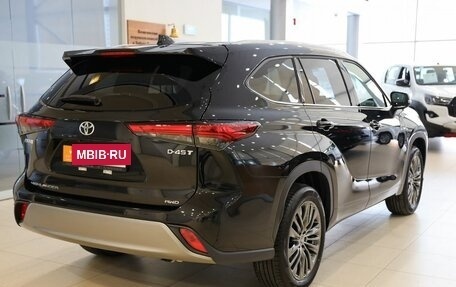 Toyota Highlander, 2025 год, 5 790 000 рублей, 6 фотография