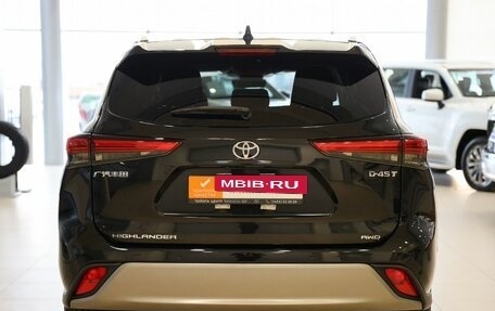 Toyota Highlander, 2025 год, 5 790 000 рублей, 7 фотография