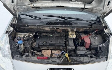 Peugeot Partner II рестайлинг 2, 2011 год, 550 000 рублей, 3 фотография