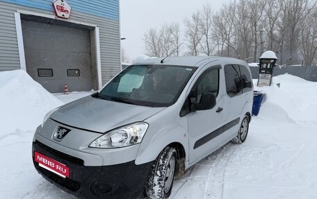 Peugeot Partner II рестайлинг 2, 2011 год, 550 000 рублей, 11 фотография