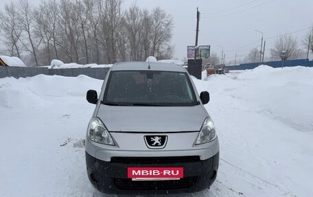 Peugeot Partner II рестайлинг 2, 2011 год, 550 000 рублей, 10 фотография