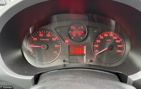 Peugeot Partner II рестайлинг 2, 2011 год, 550 000 рублей, 25 фотография