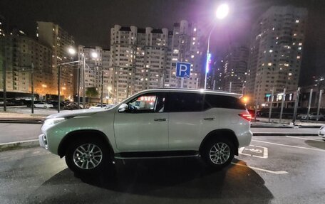 Toyota Fortuner II, 2019 год, 3 750 000 рублей, 2 фотография