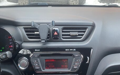 KIA Rio III рестайлинг, 2014 год, 900 000 рублей, 17 фотография