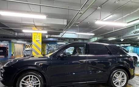 Porsche Cayenne III, 2021 год, 9 900 000 рублей, 3 фотография