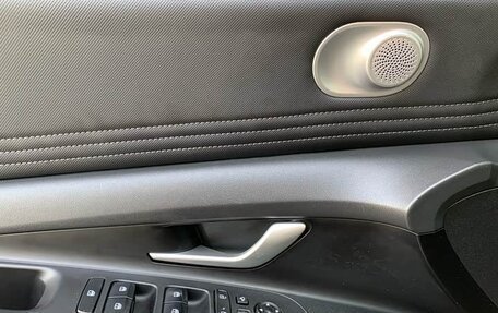 Hyundai Elantra, 2022 год, 1 370 000 рублей, 17 фотография