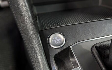 Volkswagen Tiguan II, 2019 год, 2 800 000 рублей, 27 фотография