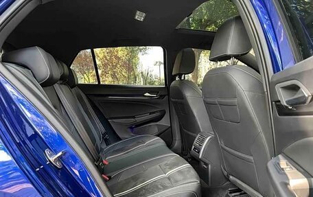 Volkswagen Golf VIII, 2022 год, 1 971 125 рублей, 12 фотография