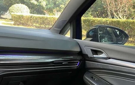 Volkswagen Golf VIII, 2022 год, 1 971 125 рублей, 19 фотография