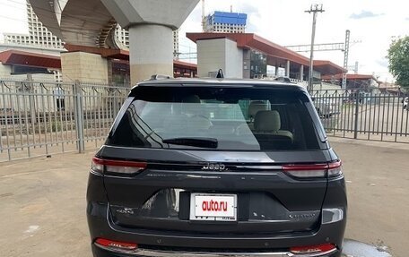 Jeep Grand Cherokee, 2022 год, 6 600 000 рублей, 8 фотография