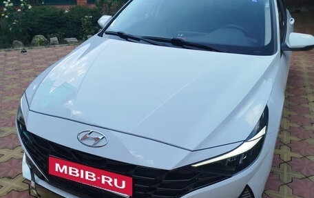 Hyundai Elantra, 2020 год, 1 850 000 рублей, 1 фотография