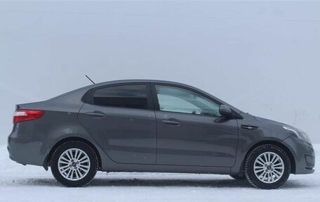 KIA Rio III рестайлинг, 2013 год, 860 000 рублей, 4 фотография
