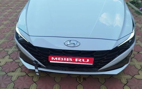 Hyundai Elantra, 2020 год, 1 850 000 рублей, 14 фотография