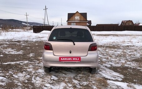 Toyota Vitz, 2001 год, 390 000 рублей, 6 фотография