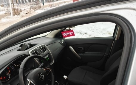 Renault Sandero II рестайлинг, 2021 год, 895 000 рублей, 19 фотография