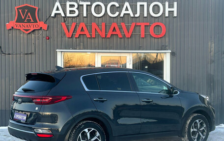 KIA Sportage IV рестайлинг, 2020 год, 2 320 000 рублей, 3 фотография