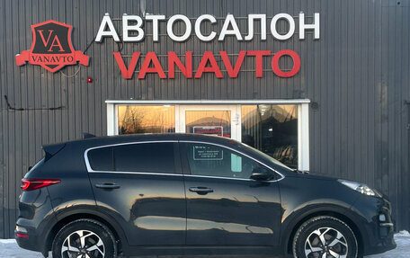 KIA Sportage IV рестайлинг, 2020 год, 2 320 000 рублей, 2 фотография