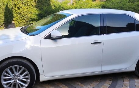 Toyota Camry, 2015 год, 1 850 000 рублей, 20 фотография