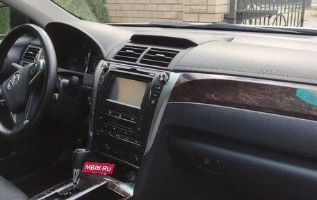 Toyota Camry, 2015 год, 1 850 000 рублей, 7 фотография