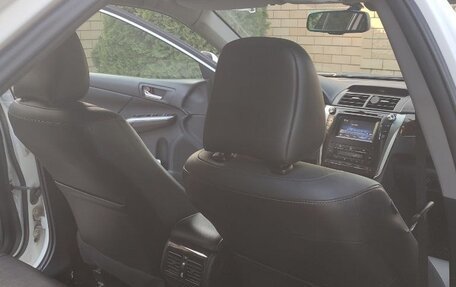 Toyota Camry, 2015 год, 1 850 000 рублей, 28 фотография