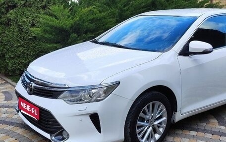 Toyota Camry, 2015 год, 1 850 000 рублей, 17 фотография
