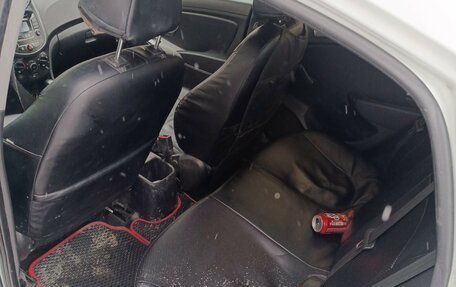 Hyundai Solaris II рестайлинг, 2016 год, 530 000 рублей, 7 фотография