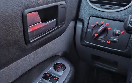 Ford Focus II рестайлинг, 2008 год, 449 000 рублей, 27 фотография