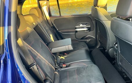 Mercedes-Benz GLB, 2023 год, 2 365 555 рублей, 11 фотография