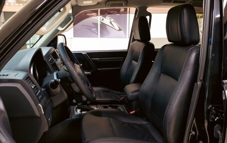 Mitsubishi Pajero IV, 2013 год, 1 655 000 рублей, 11 фотография