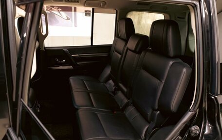 Mitsubishi Pajero IV, 2013 год, 1 655 000 рублей, 17 фотография