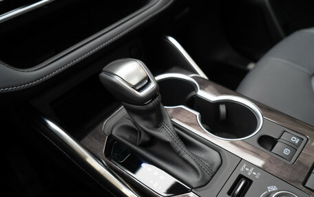 Toyota Highlander, 2025 год, 6 240 000 рублей, 9 фотография