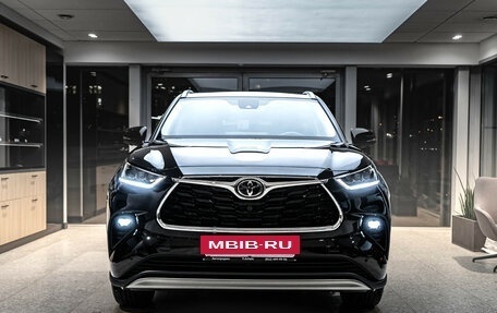 Toyota Highlander, 2025 год, 6 240 000 рублей, 2 фотография