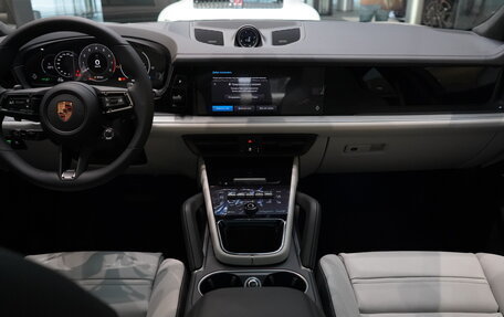 Porsche Cayenne III, 2025 год, 22 280 000 рублей, 21 фотография