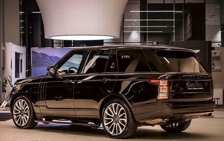 Land Rover Range Rover IV рестайлинг, 2017 год, 5 495 000 рублей, 4 фотография