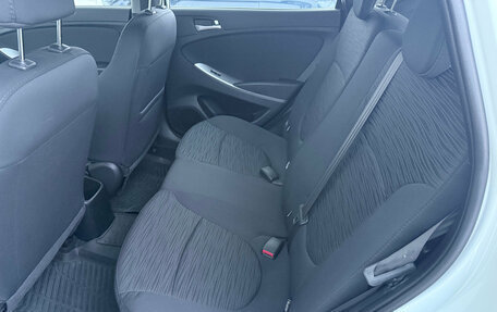 Hyundai Solaris II рестайлинг, 2015 год, 949 000 рублей, 11 фотография