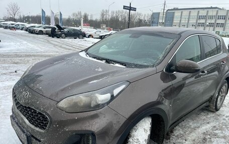 KIA Sportage IV рестайлинг, 2020 год, 2 250 000 рублей, 2 фотография