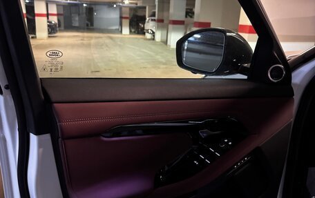 Land Rover Range Rover Evoque II, 2025 год, 5 680 000 рублей, 10 фотография