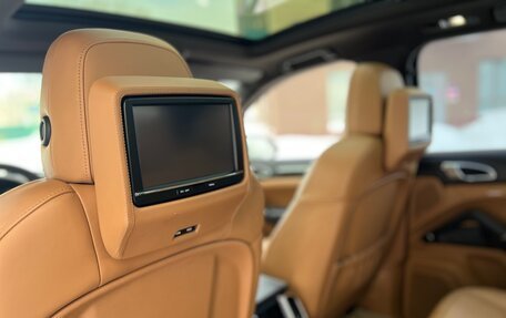 Porsche Cayenne III, 2012 год, 2 890 000 рублей, 20 фотография