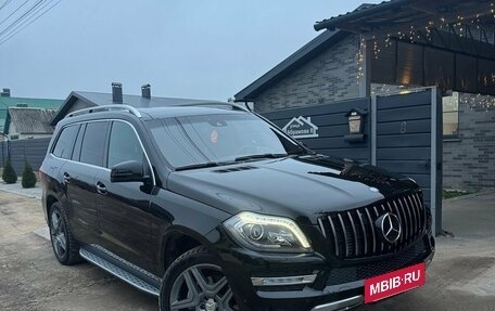 Mercedes-Benz GL-Класс, 2013 год, 2 500 000 рублей, 2 фотография