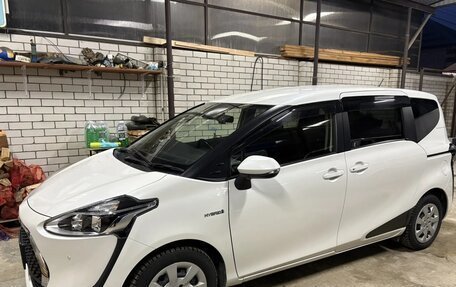 Toyota Sienta II, 2019 год, 1 550 000 рублей, 5 фотография