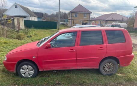 Volkswagen Polo III рестайлинг, 2001 год, 150 000 рублей, 3 фотография